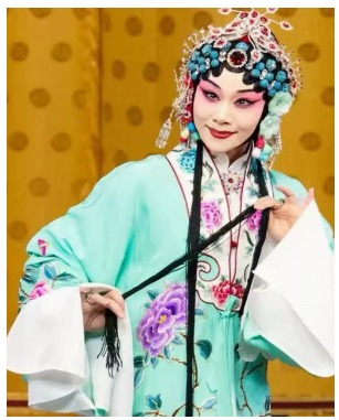 �����ϷԺ9��25�գ��糡�����硶�ﻹ�������⼪��ϵ��չ��